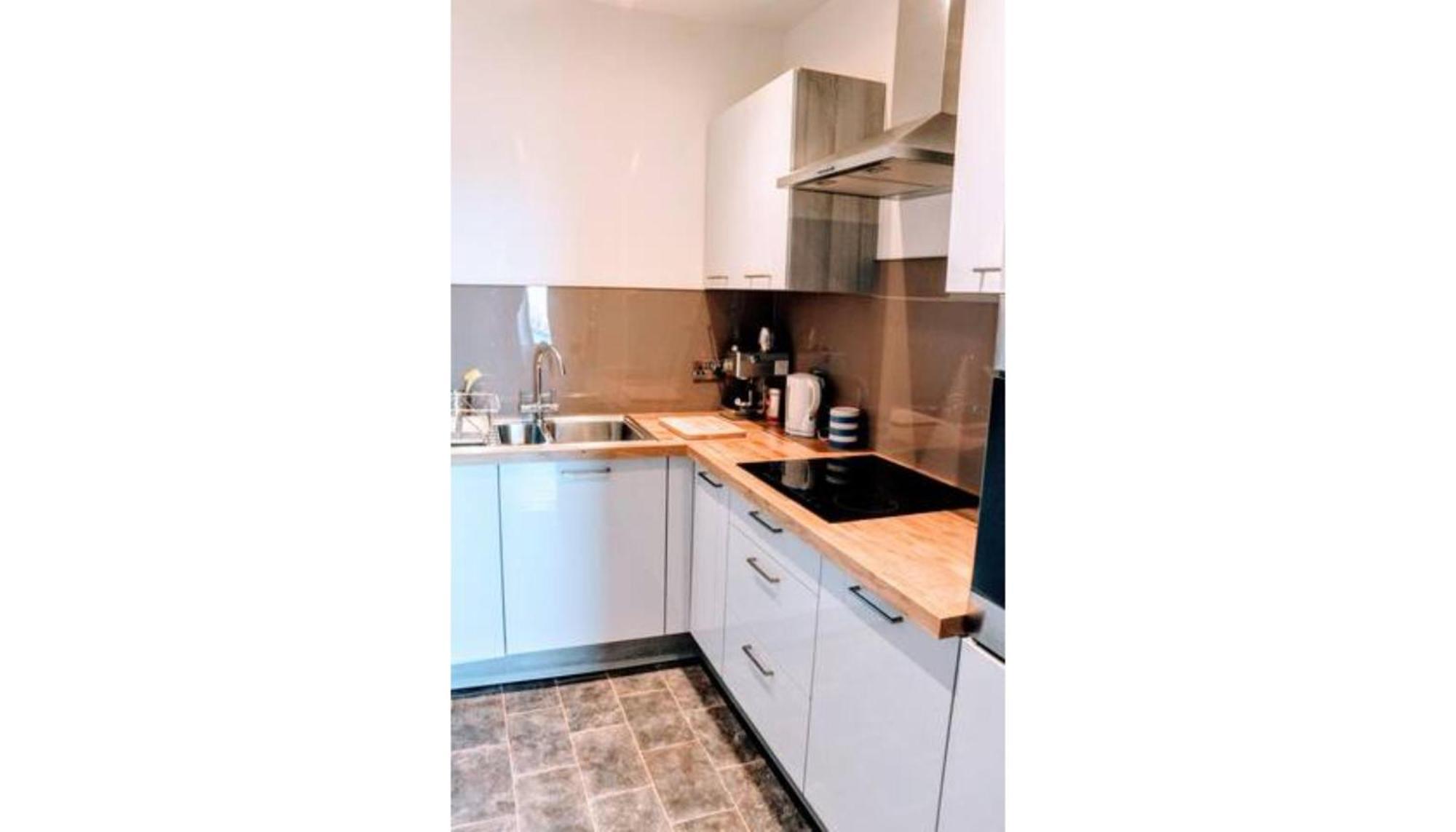 Bright Modern Arthurs Seat 2 Bedroom Apartment Единбург Екстер'єр фото