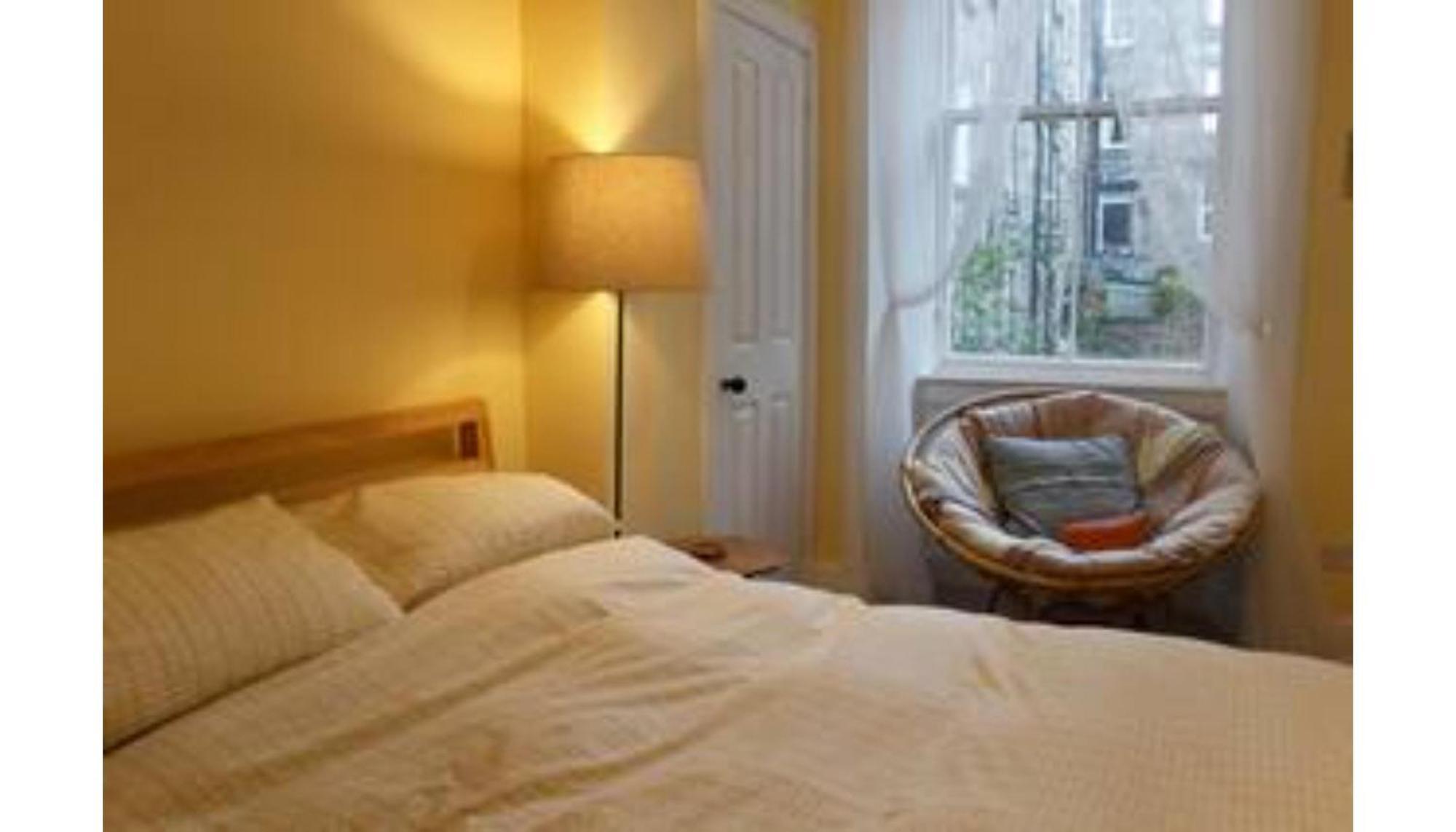 Bright Modern Arthurs Seat 2 Bedroom Apartment Единбург Екстер'єр фото